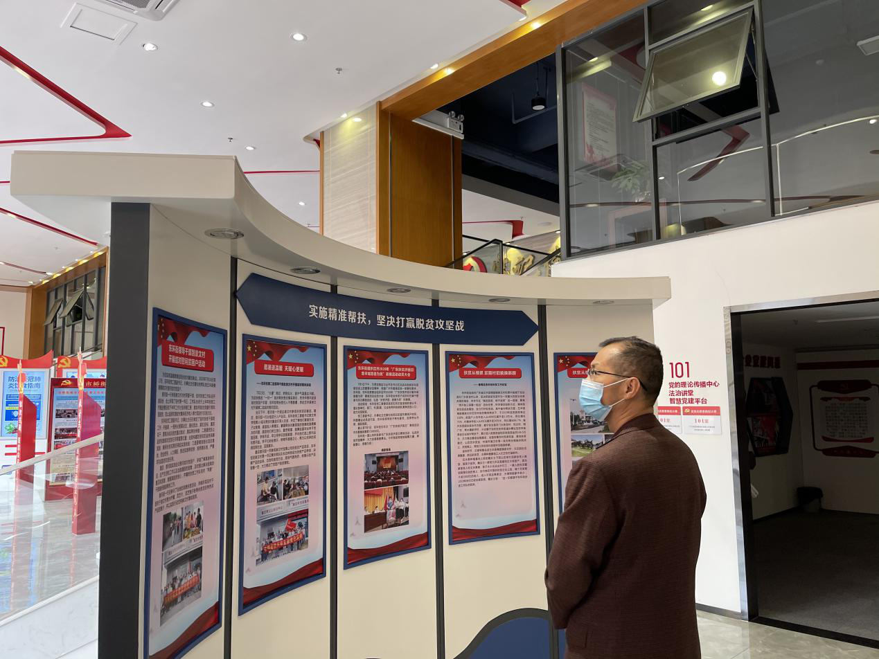 亚洲精品无码高潮喷水A片小说