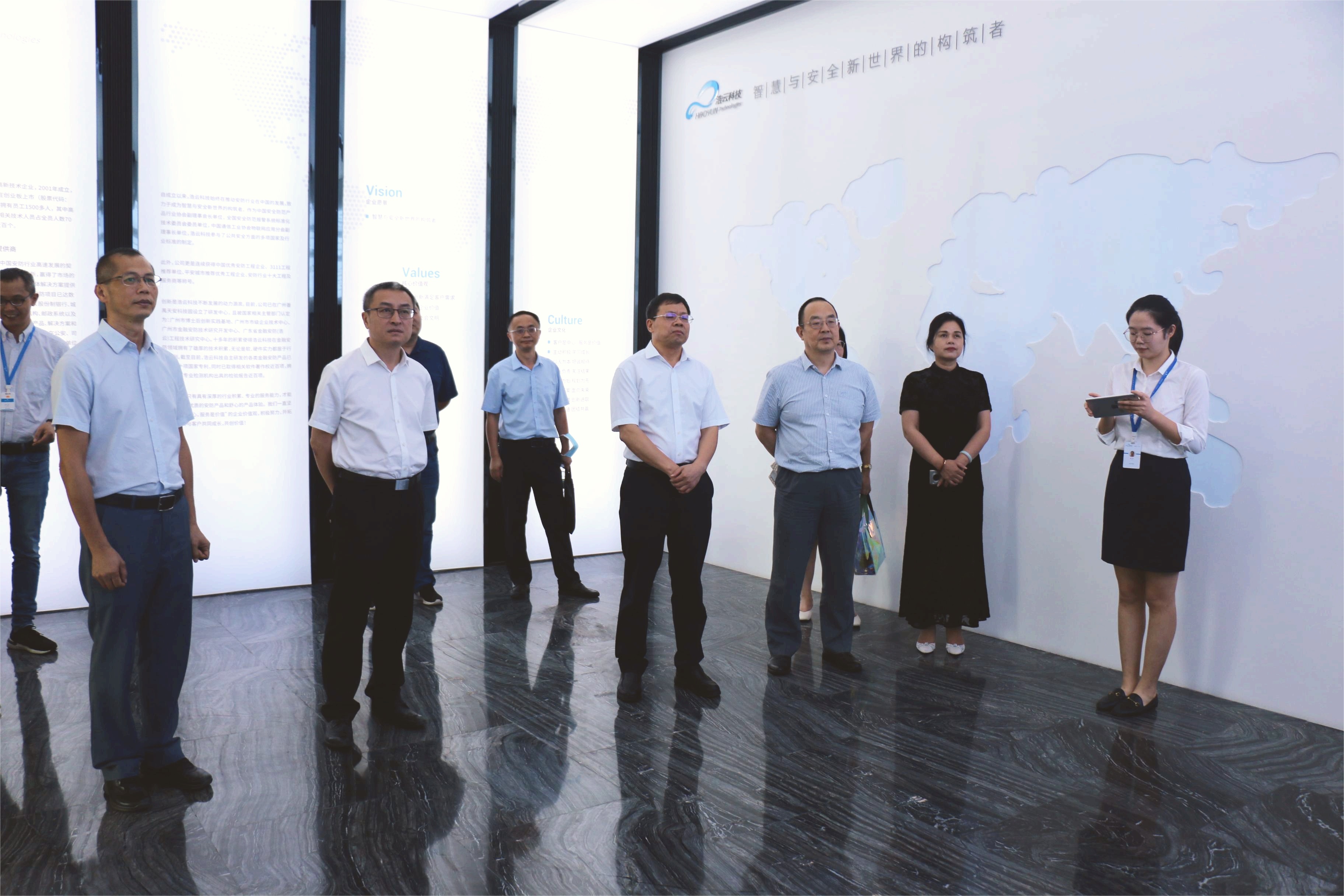 亚洲精品无码高潮喷水A片小说