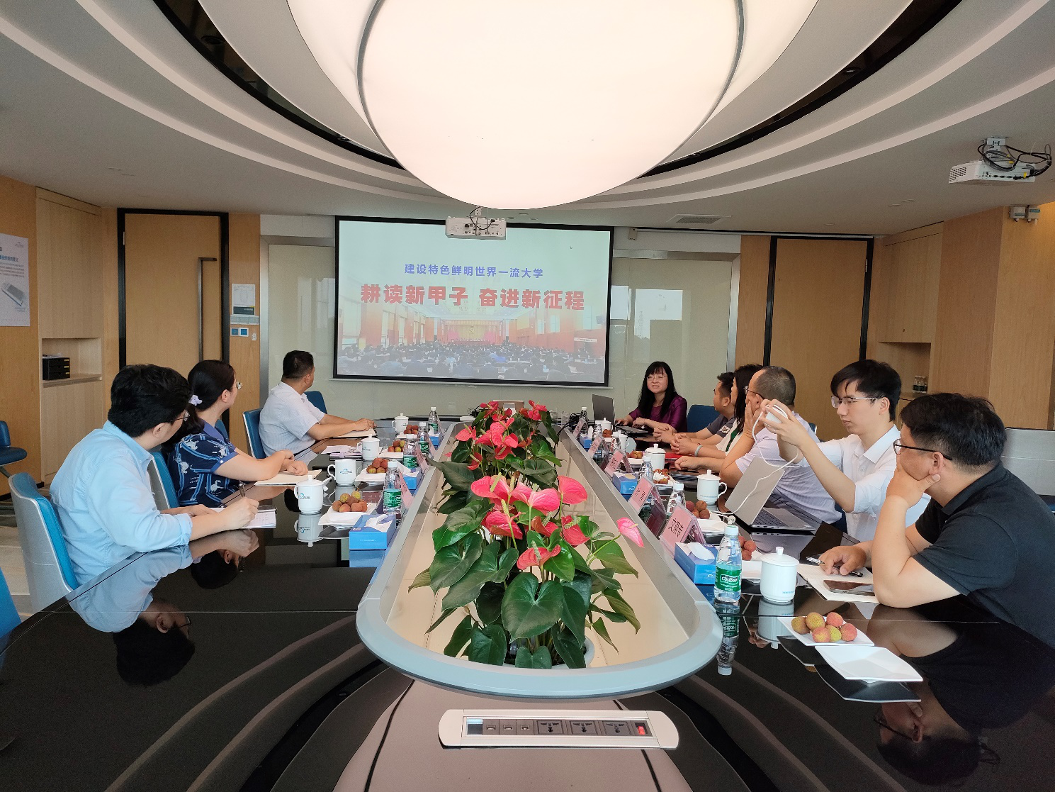 亚洲精品无码高潮喷水A片小说