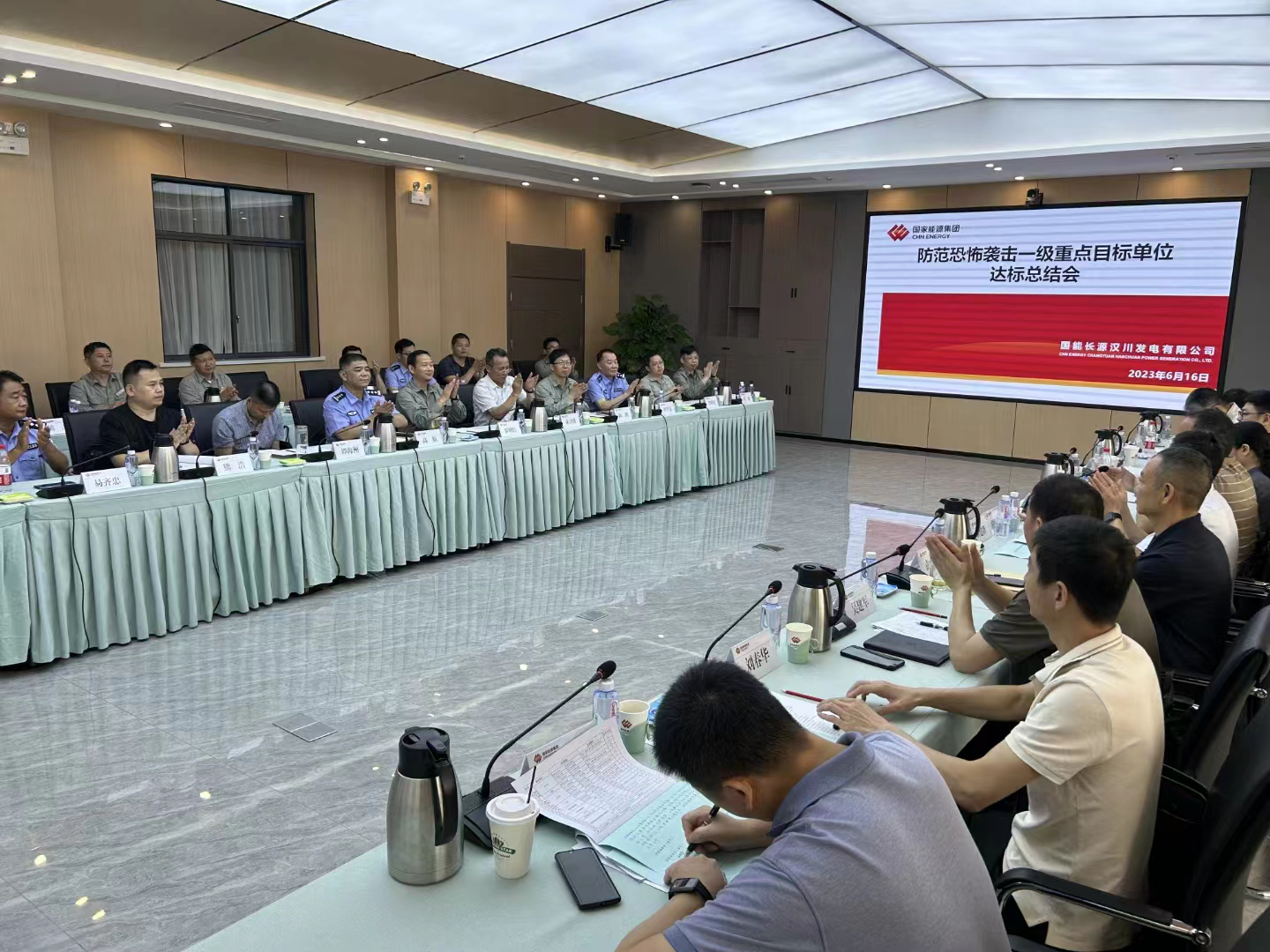 亚洲精品无码高潮喷水A片小说