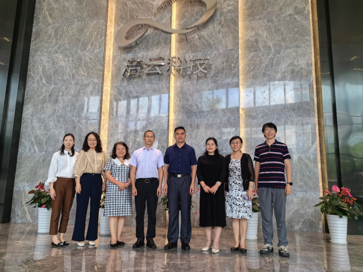 亚洲精品无码高潮喷水A片小说